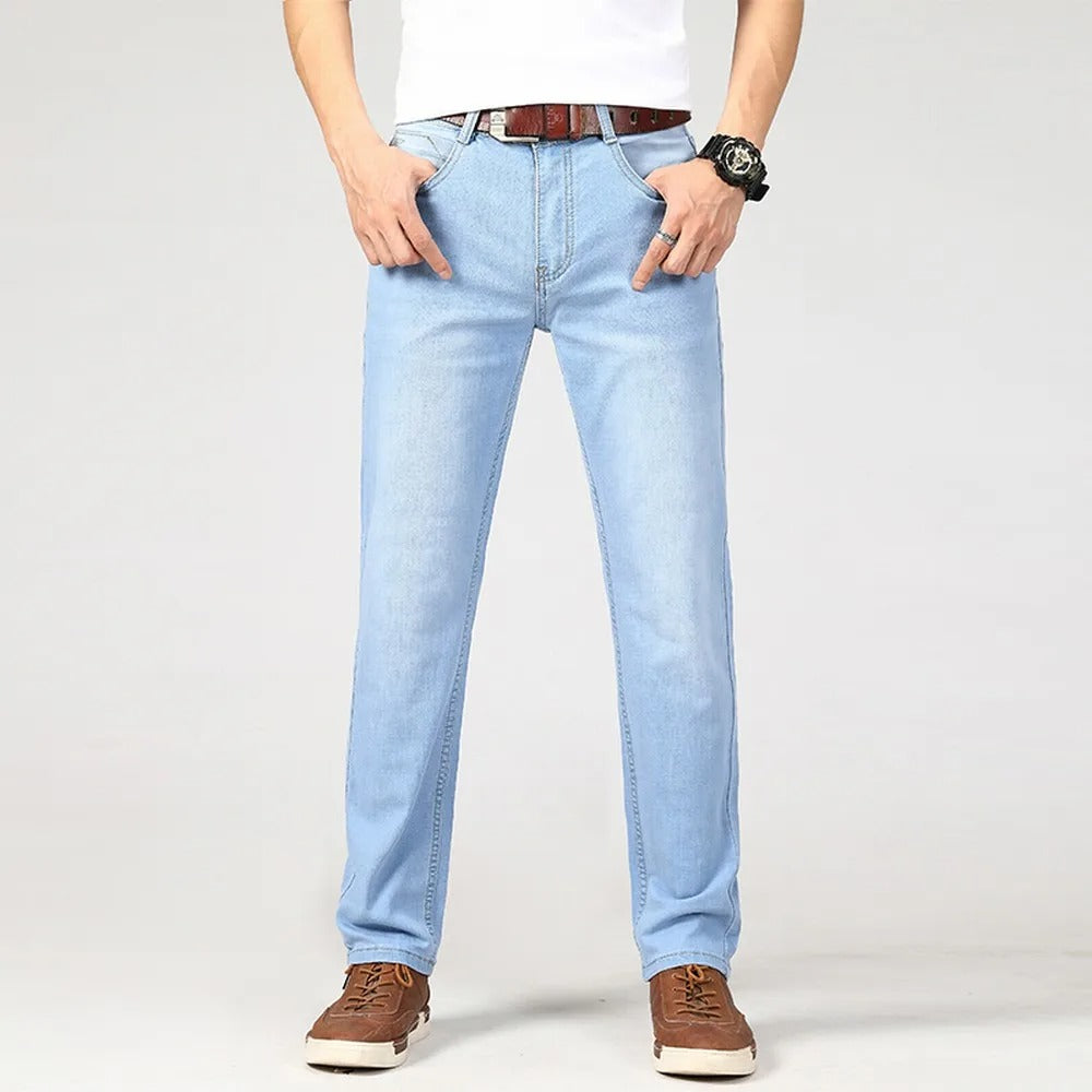 Jeans i klassisk denim för män