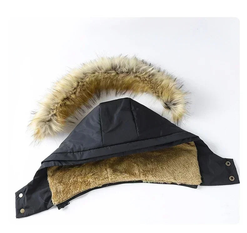 Fleece fodrad jacka med pälskrage för män