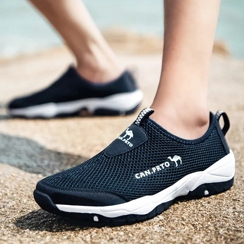 Slip-on sneakers i mesh för herr