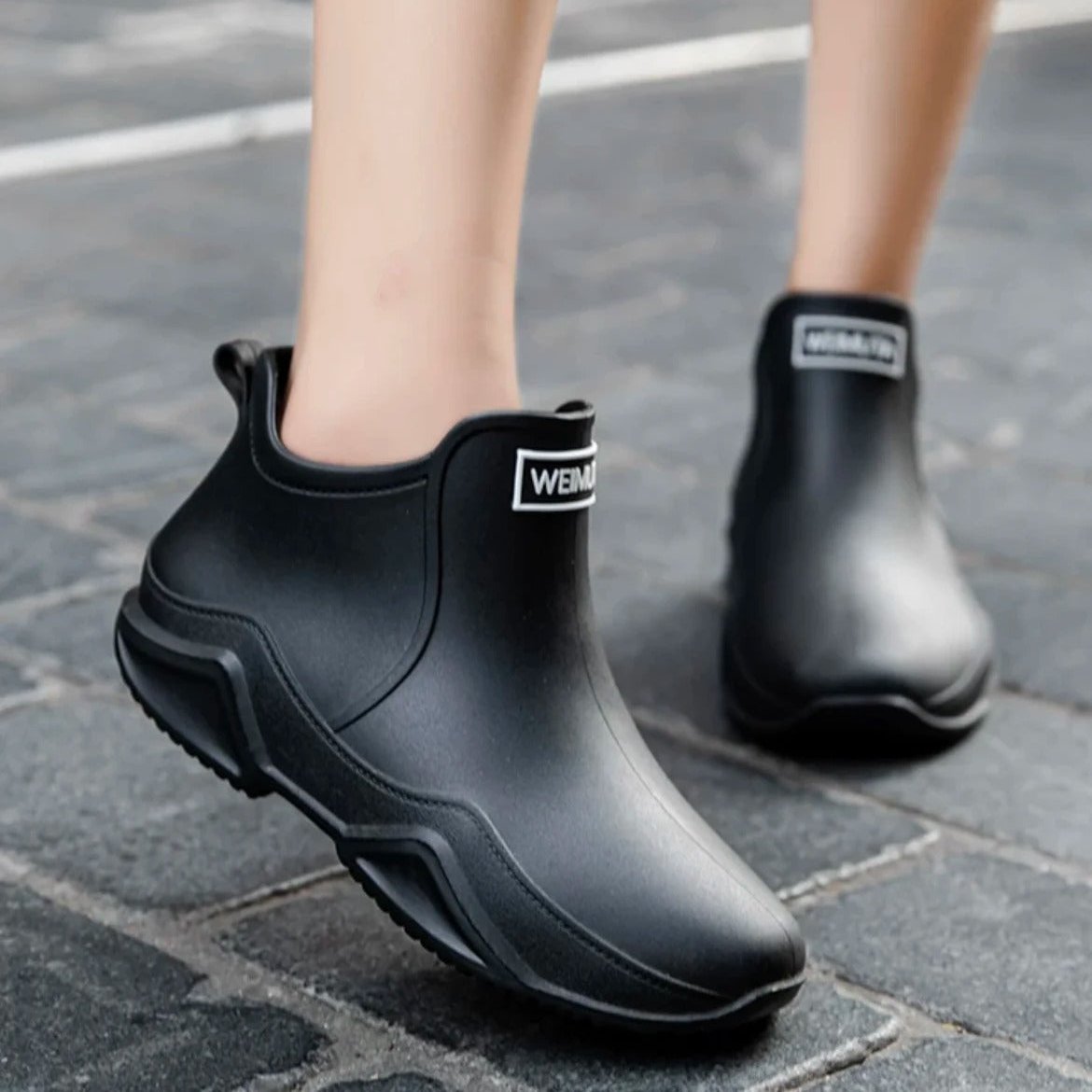 Regnsäkra halkfria ankelkängor av gummi