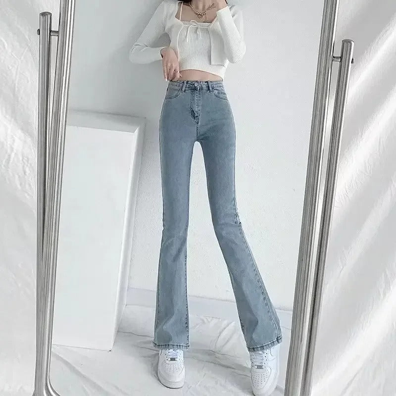 Slim Fit utsvängda byxor med hög midja för kvinnor