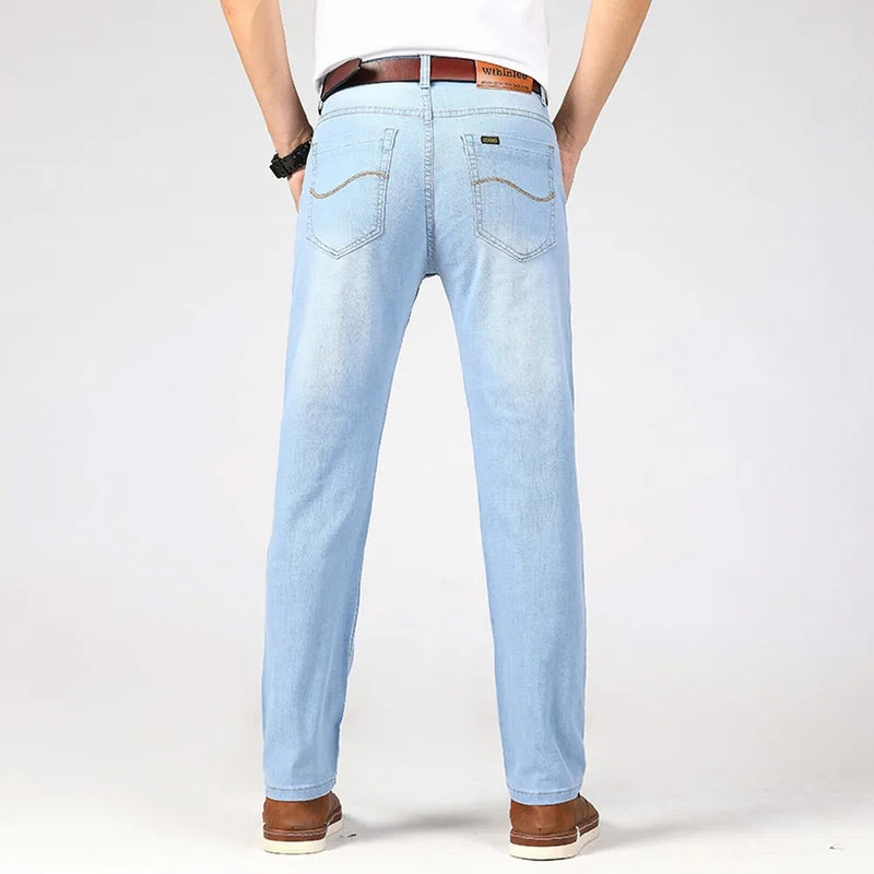 Jeans i klassisk denim för män