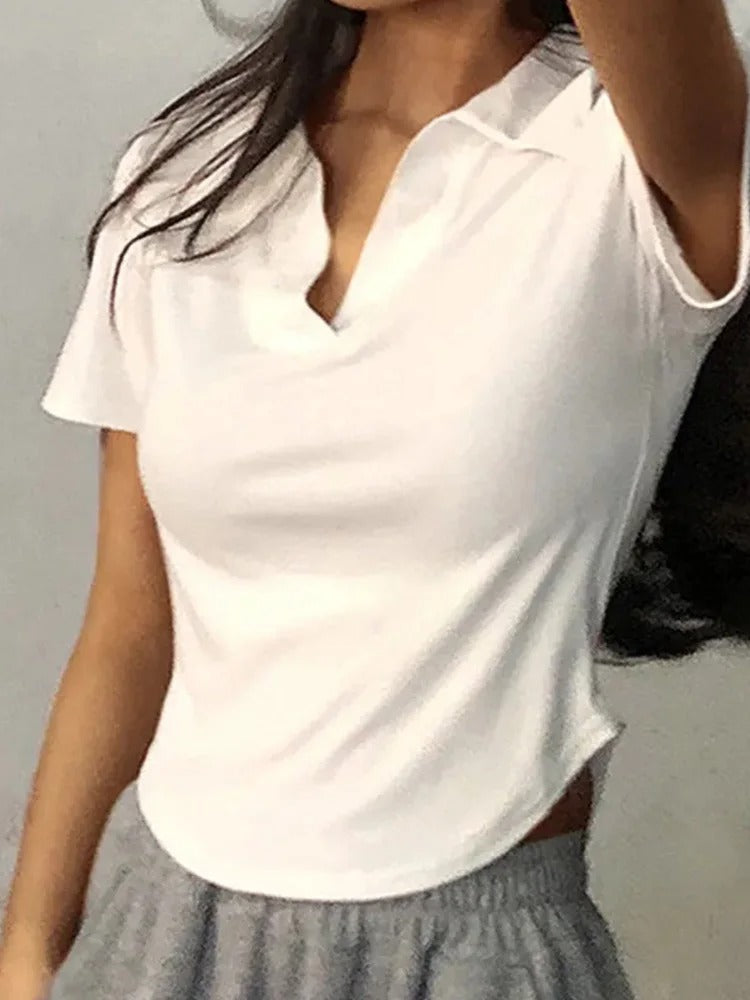 Kortärmad V-ringad topp för kvinnor