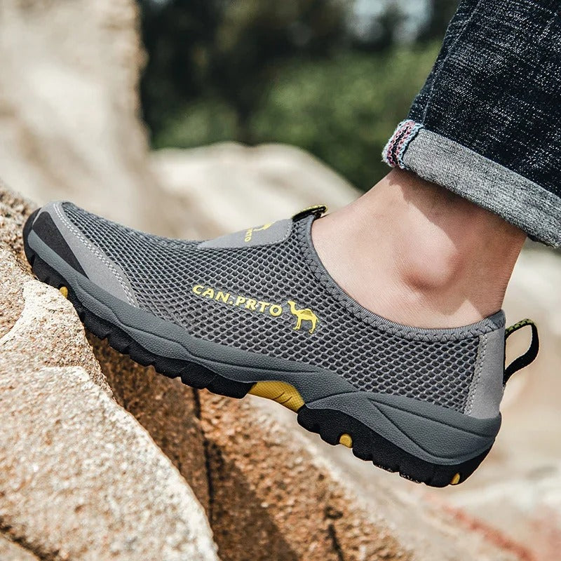 Slip-on sneakers i mesh för herr