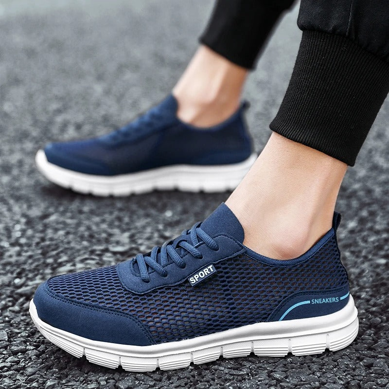 Lätta sneakers i mesh för män