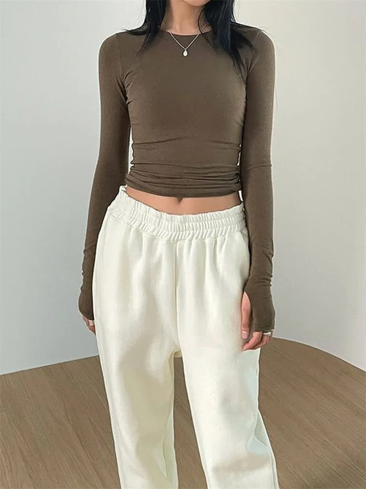 Slim Fit rundhalsade toppar för kvinnor