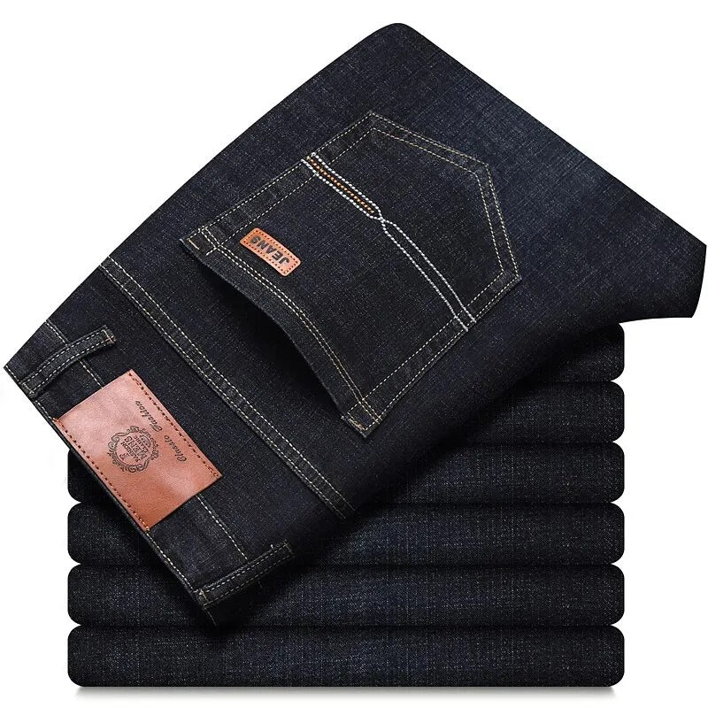 Jeans i klassisk denim för män