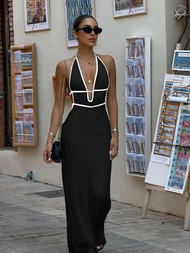 Damklänning i färgblock med snörning bak och ryggfri halterneck