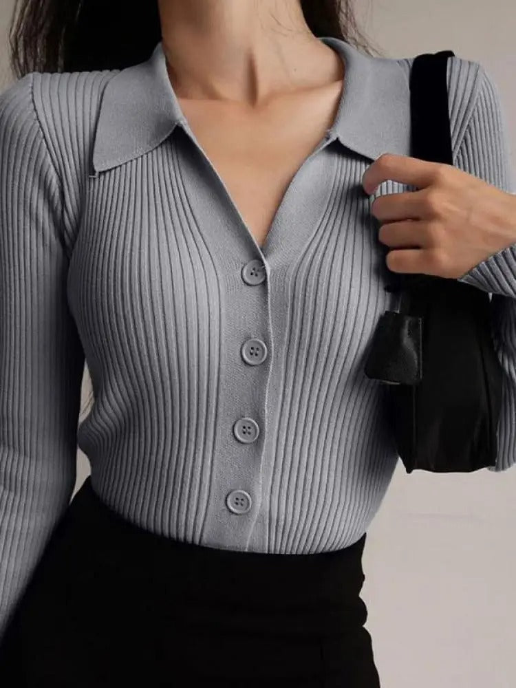 Stickad Slim Cardigan med V-ringad dam