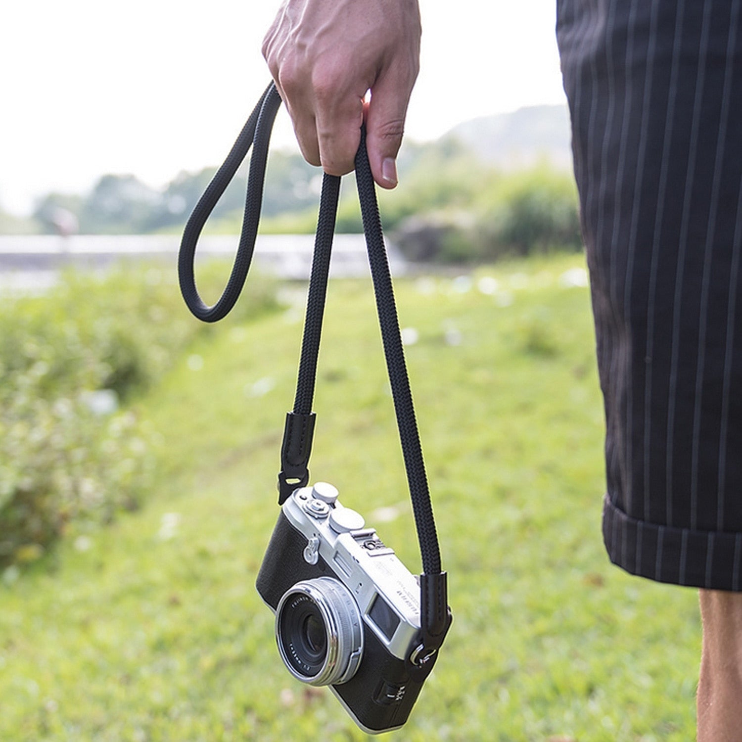 Universell nylonhalsrem för kameror