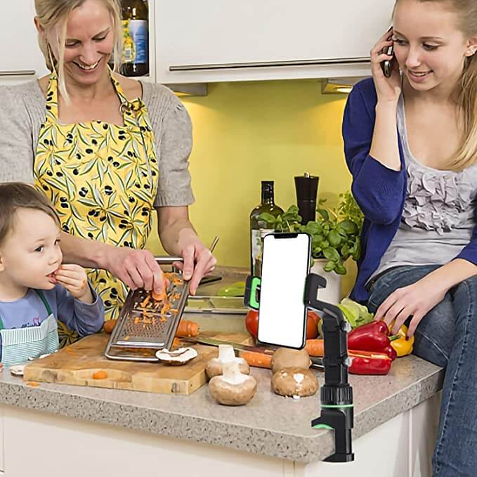 Telefonhallare I Backspegeln