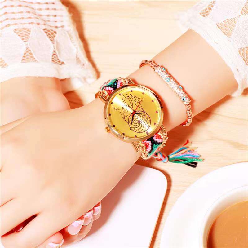 Vävd drömfångare klocka