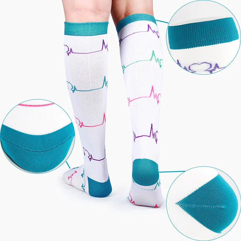 Färgglada långa kompressionsstrumpor (4 par)